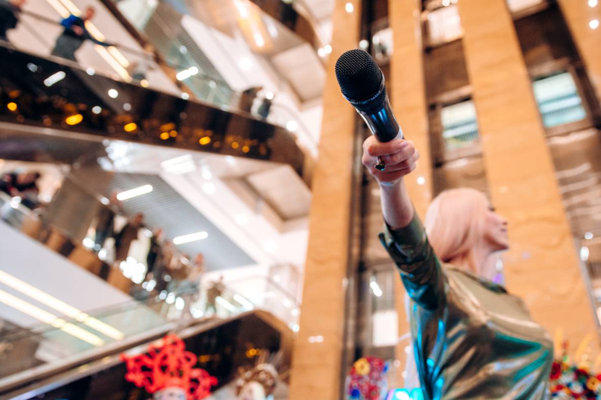 Шоу двійників Олі Полякової image-215