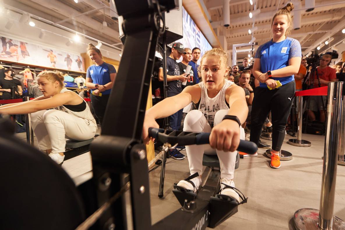 Autograph session of Vasily Lomachenko image-34
