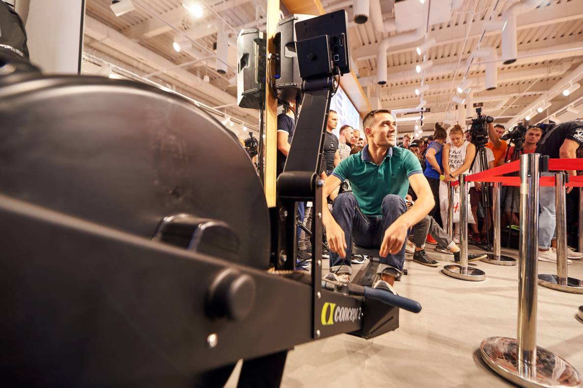 Autograph session of Vasily Lomachenko image-49