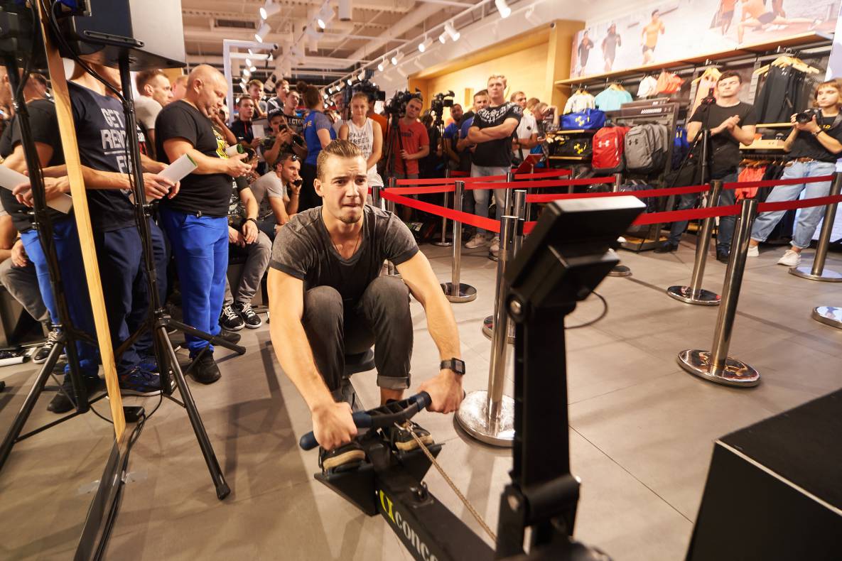 Autograph session of Vasily Lomachenko image-84