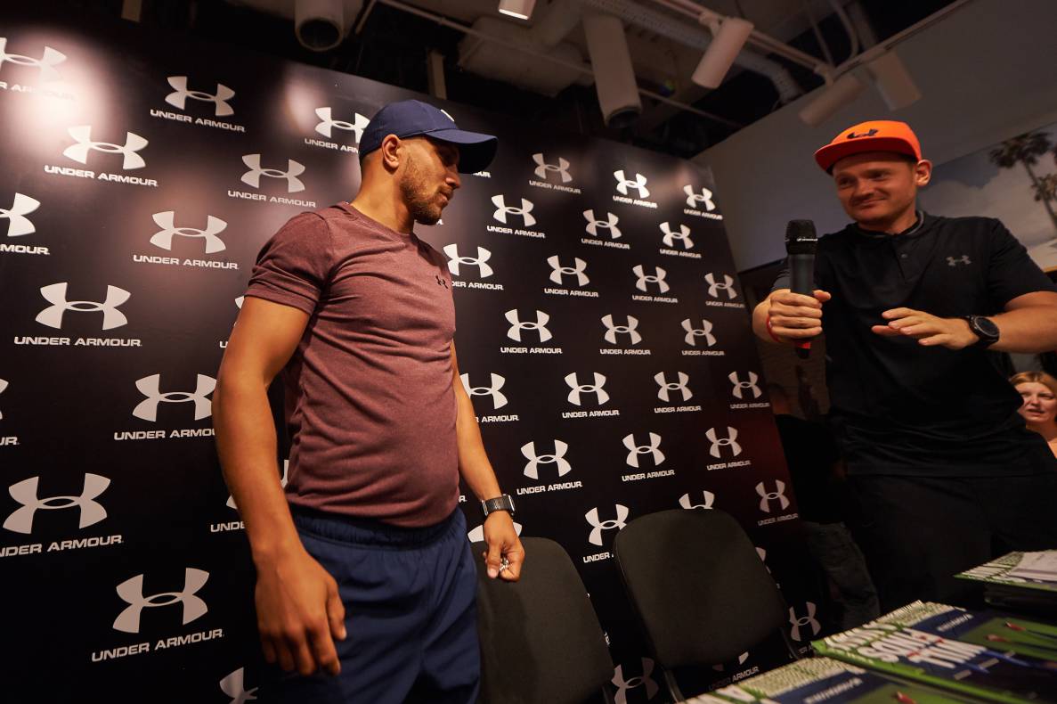 Autograph session of Vasily Lomachenko image-103