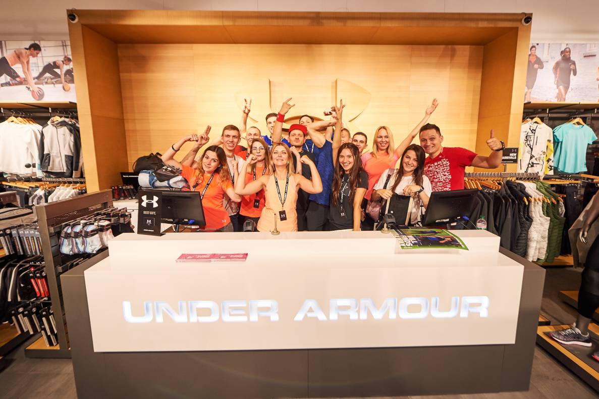 Autograph session of Vasily Lomachenko image-214