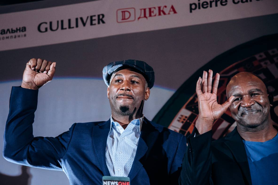 Зустріч з легендами світового боксу — Холіфілдом, Льюїсом та Кличком image-40