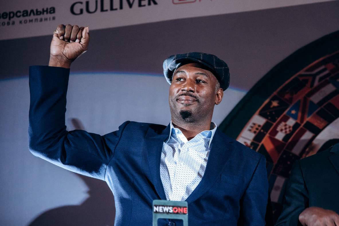 Зустріч з легендами світового боксу — Холіфілдом, Льюїсом та Кличком image-47