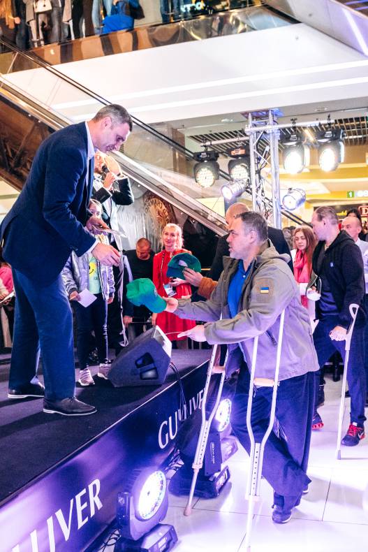 Зустріч з легендами світового боксу — Холіфілдом, Льюїсом та Кличком image-53