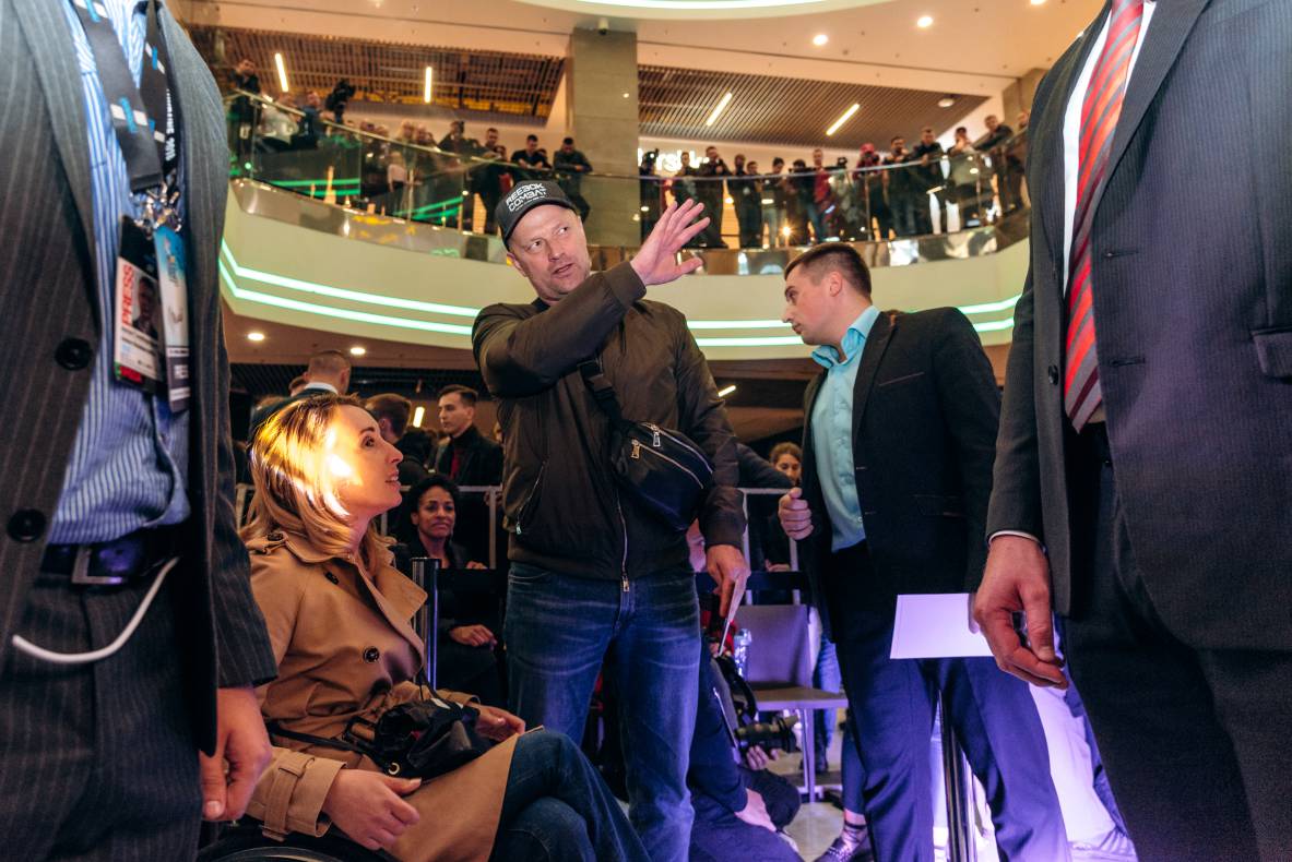 Зустріч з легендами світового боксу — Холіфілдом, Льюїсом та Кличком image-86