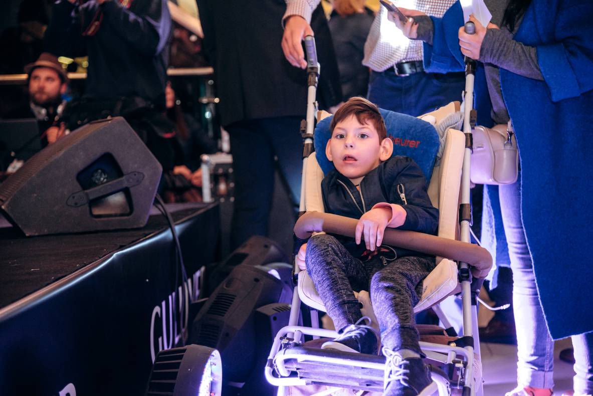 Зустріч з легендами світового боксу — Холіфілдом, Льюїсом та Кличком image-105