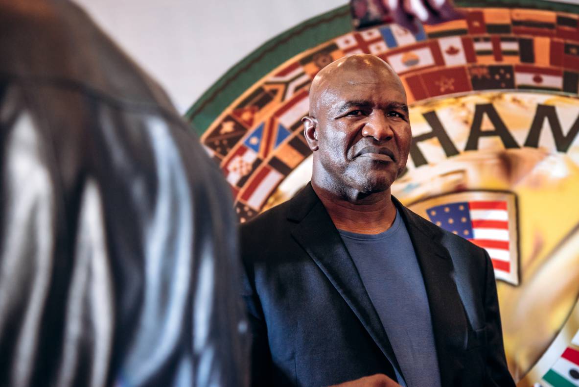 Зустріч з легендами світового боксу — Холіфілдом, Льюїсом та Кличком image-121