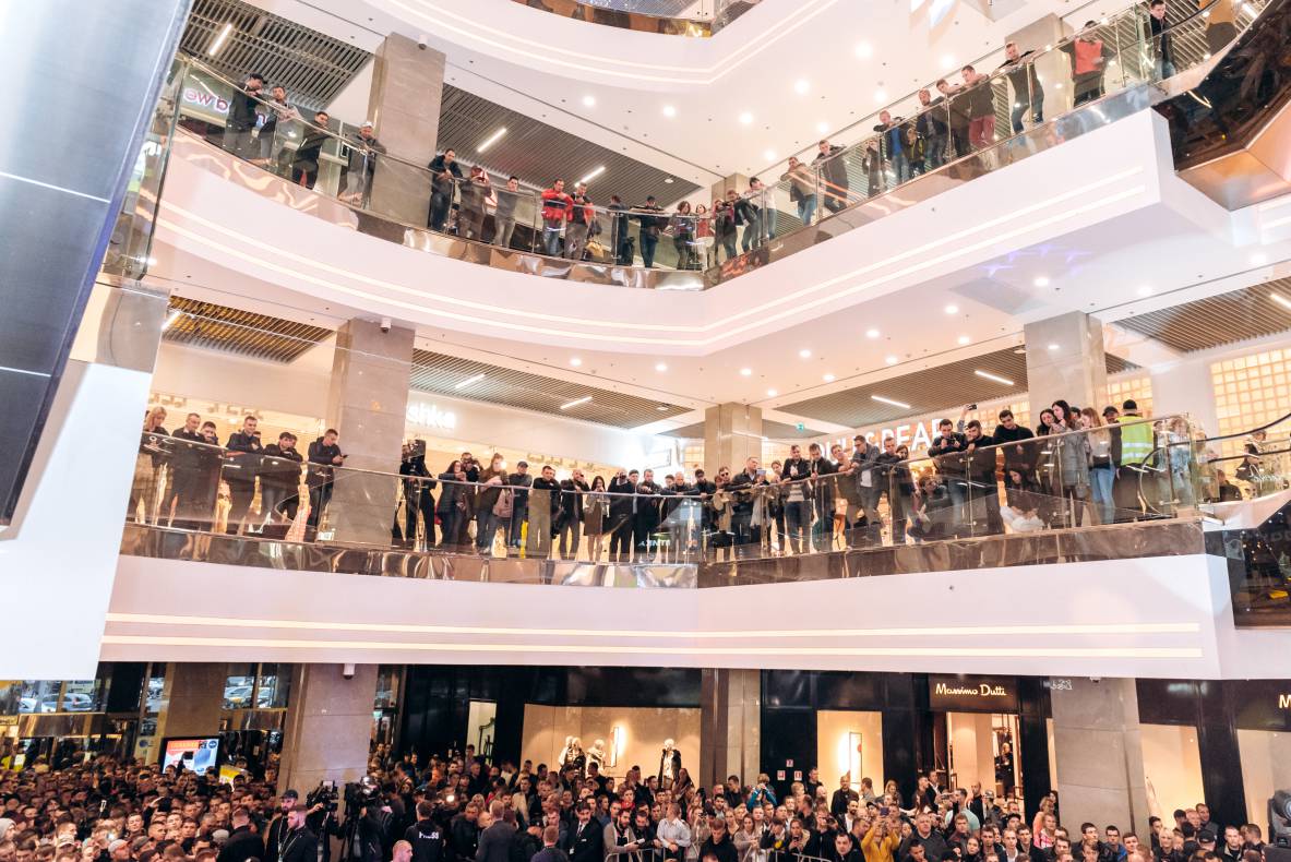 Зустріч з легендами світового боксу — Холіфілдом, Льюїсом та Кличком image-147