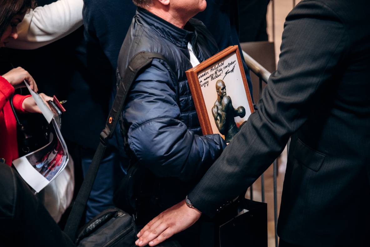 Зустріч з легендами світового боксу — Холіфілдом, Льюїсом та Кличком image-154