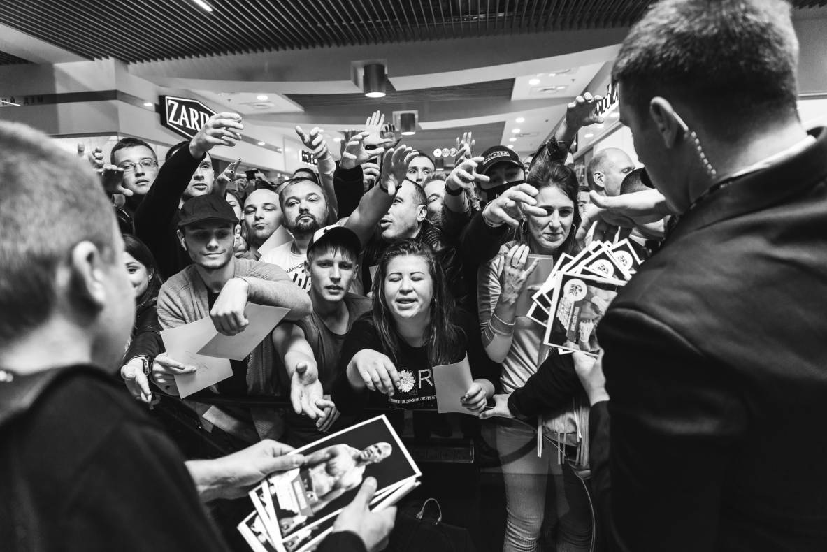 Зустріч з легендами світового боксу — Холіфілдом, Льюїсом та Кличком image-171