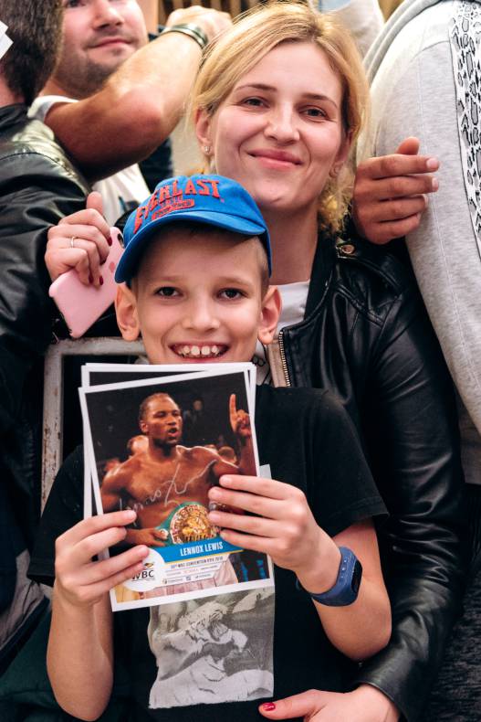 Зустріч з легендами світового боксу — Холіфілдом, Льюїсом та Кличком image-192