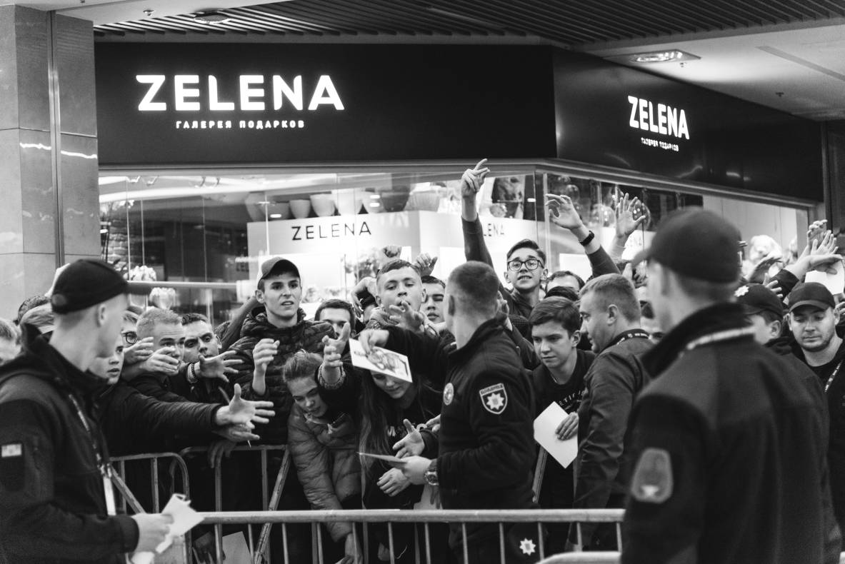 Зустріч з легендами світового боксу — Холіфілдом, Льюїсом та Кличком image-201