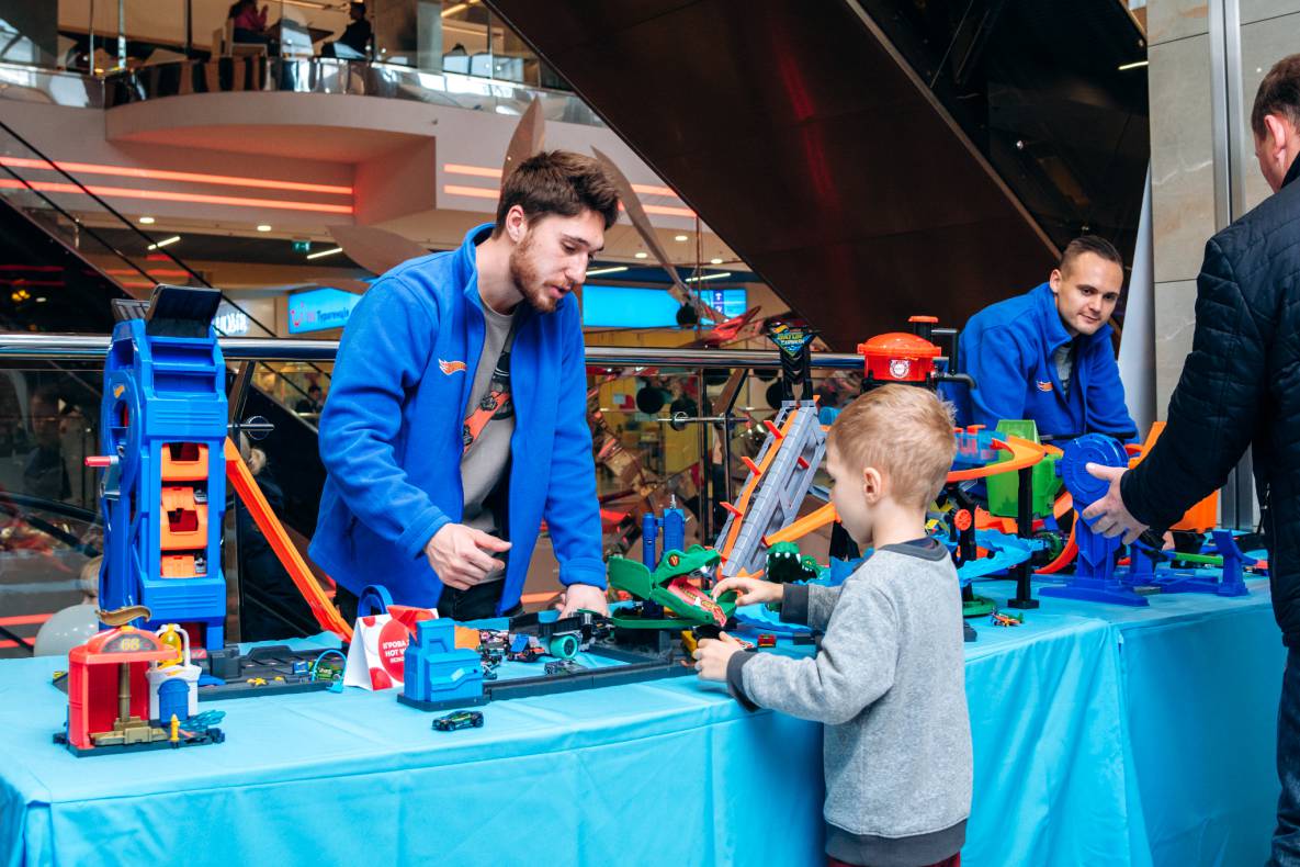 День народження Gulliver — 5 років на висоті! image-28