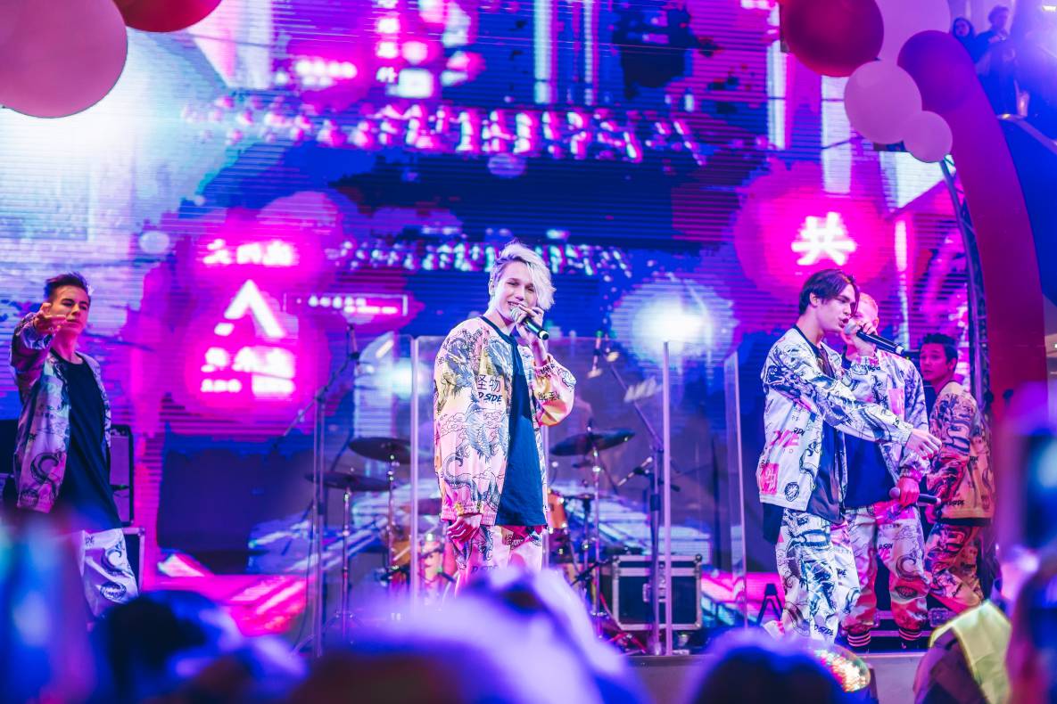 День народження Gulliver — 5 років на висоті! image-416