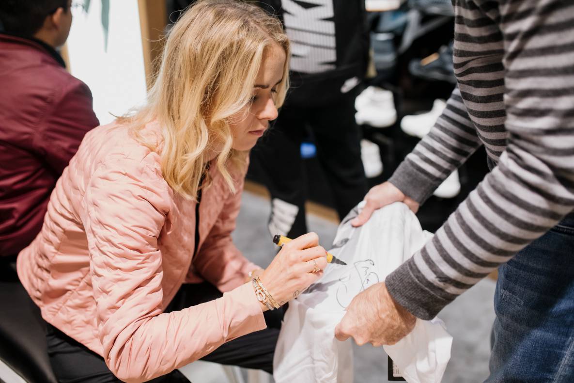 Відкрита зустріч з Еліною Світоліною у ТРЦ Gulliver image-10