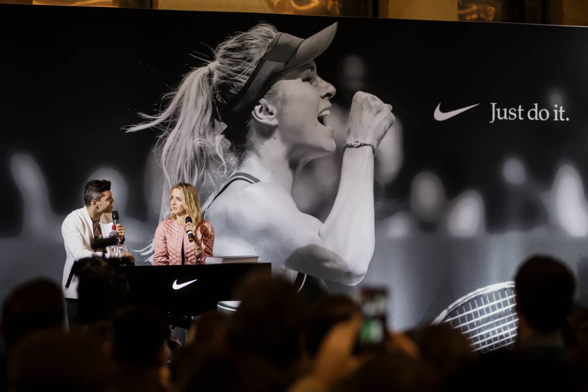 Відкрита зустріч з Еліною Світоліною у ТРЦ Gulliver image-24