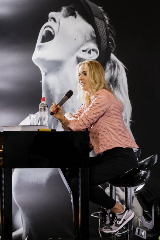 Відкрита зустріч з Еліною Світоліною у ТРЦ Gulliver image-26