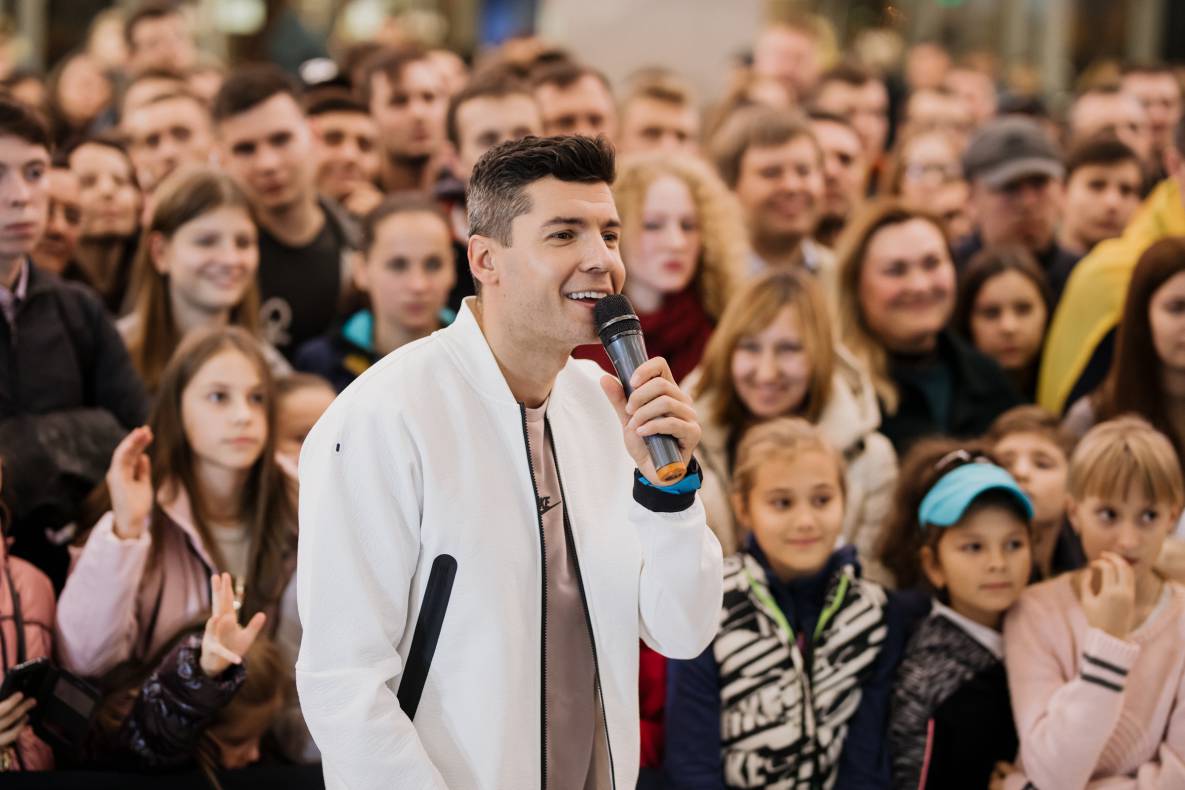 Відкрита зустріч з Еліною Світоліною у ТРЦ Gulliver image-29