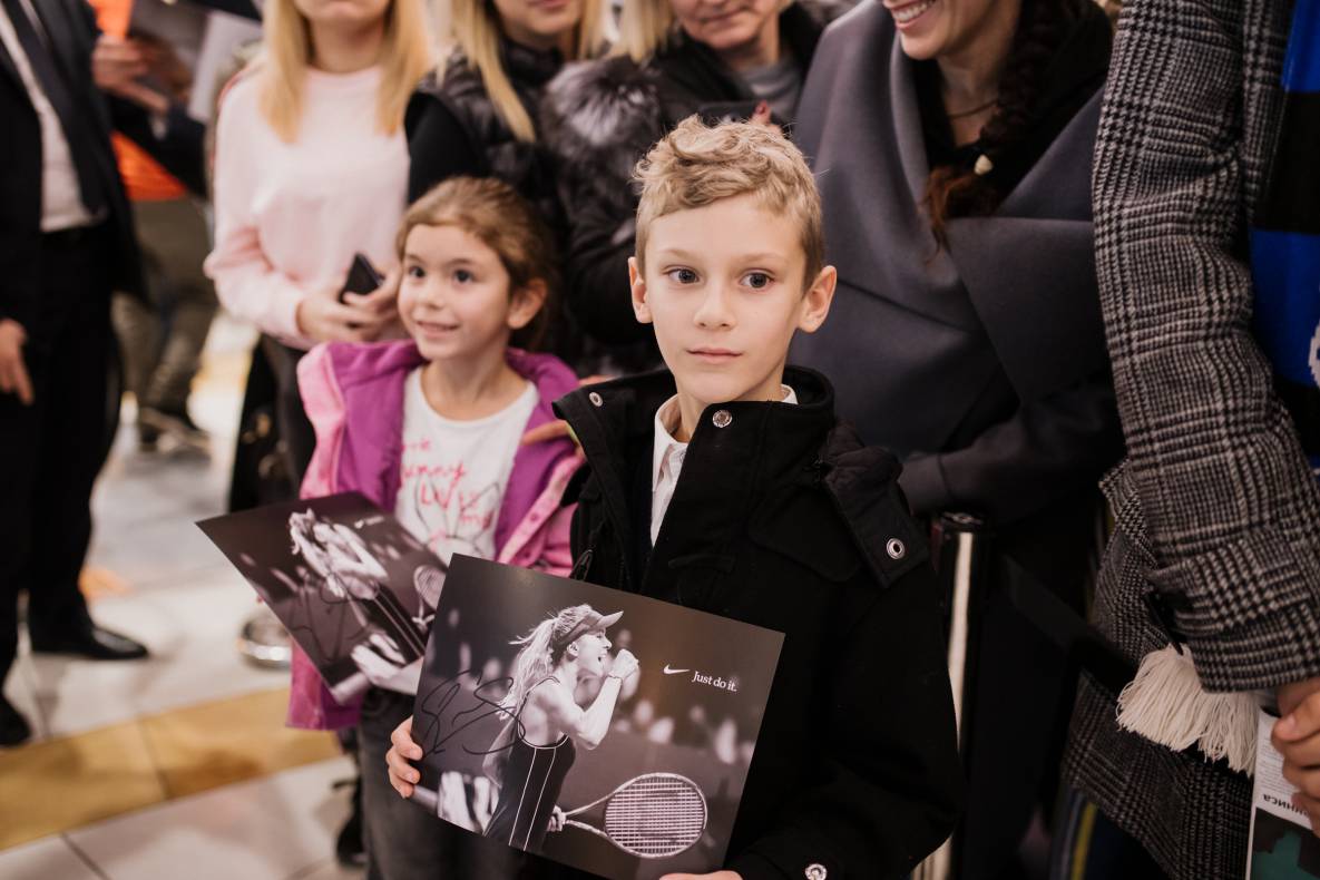 Відкрита зустріч з Еліною Світоліною у ТРЦ Gulliver image-39