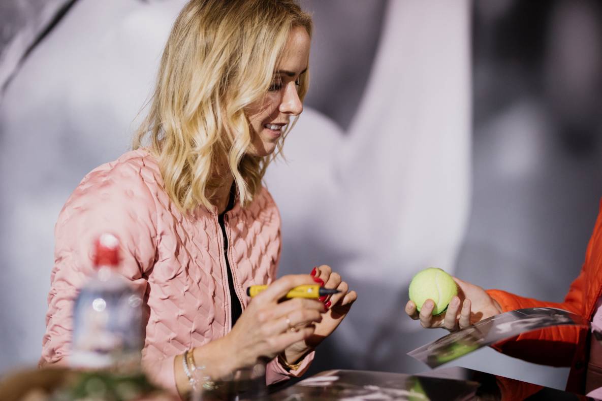 Відкрита зустріч з Еліною Світоліною у ТРЦ Gulliver image-42