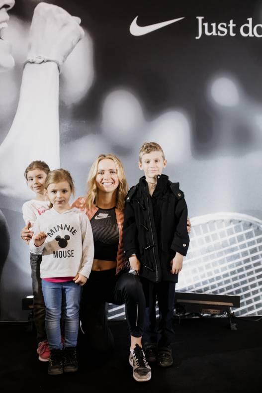 Відкрита зустріч з Еліною Світоліною у ТРЦ Gulliver image-63