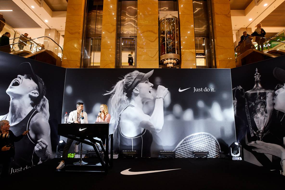 Відкрита зустріч з Еліною Світоліною у ТРЦ Gulliver image-85