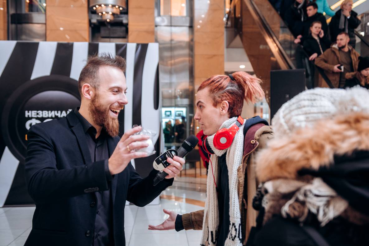 Black Friday image-8