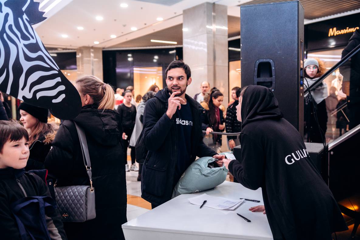 Black Friday image-11