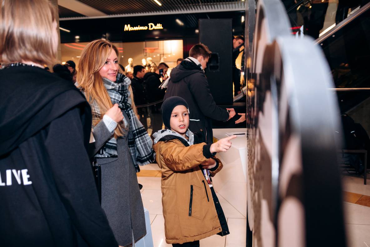 Black Friday image-37