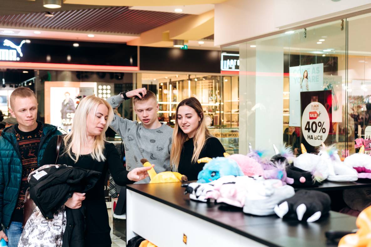 Black Friday image-57