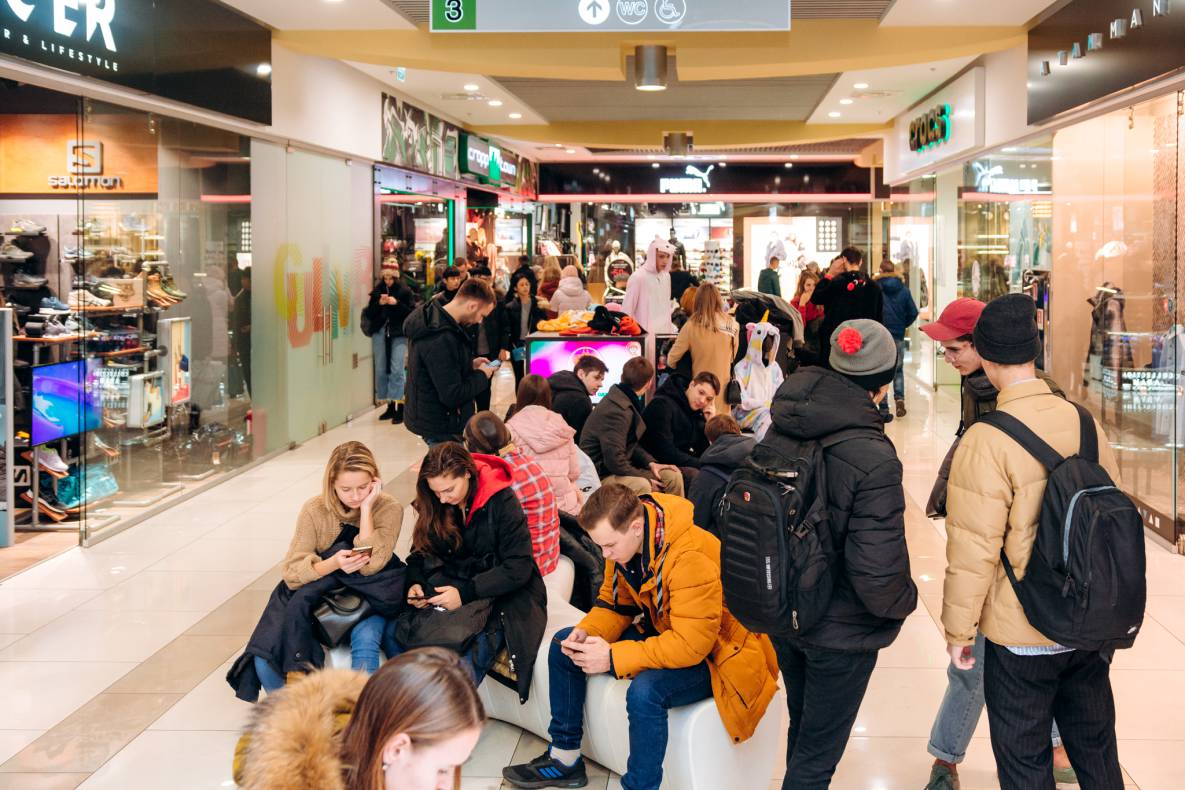 Black Friday image-60