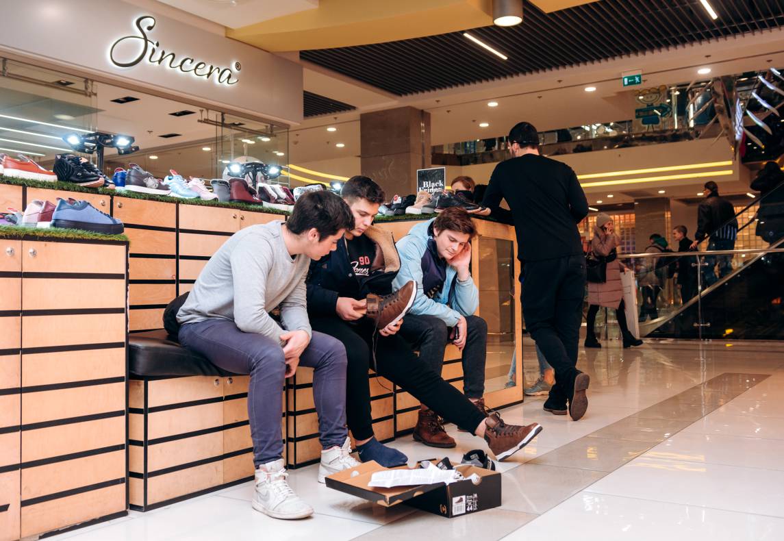 Black Friday image-66