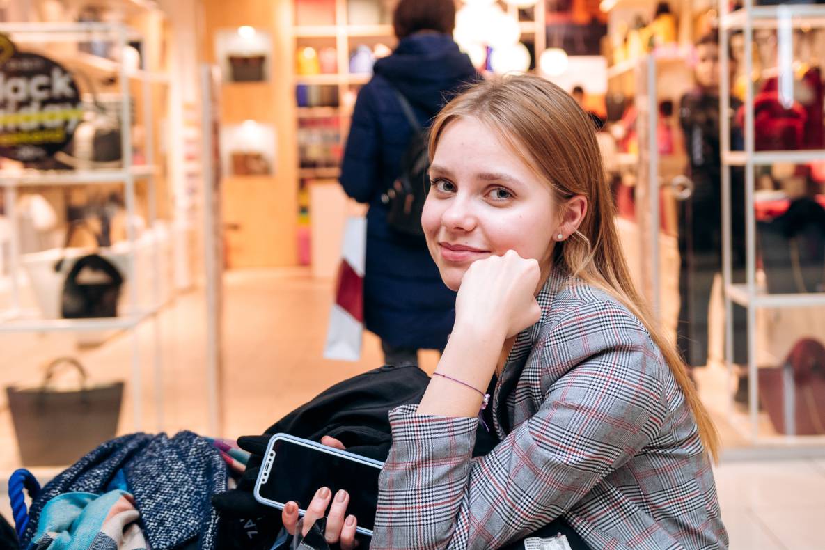 Black Friday image-70