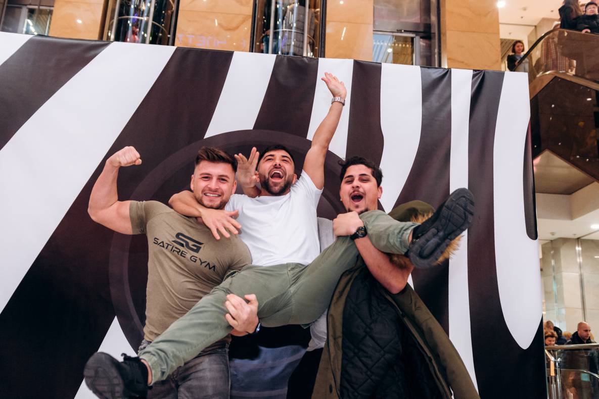 Black Friday image-83