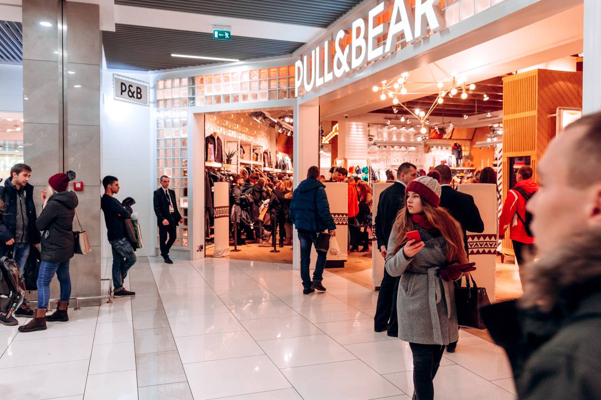 Black Friday image-111