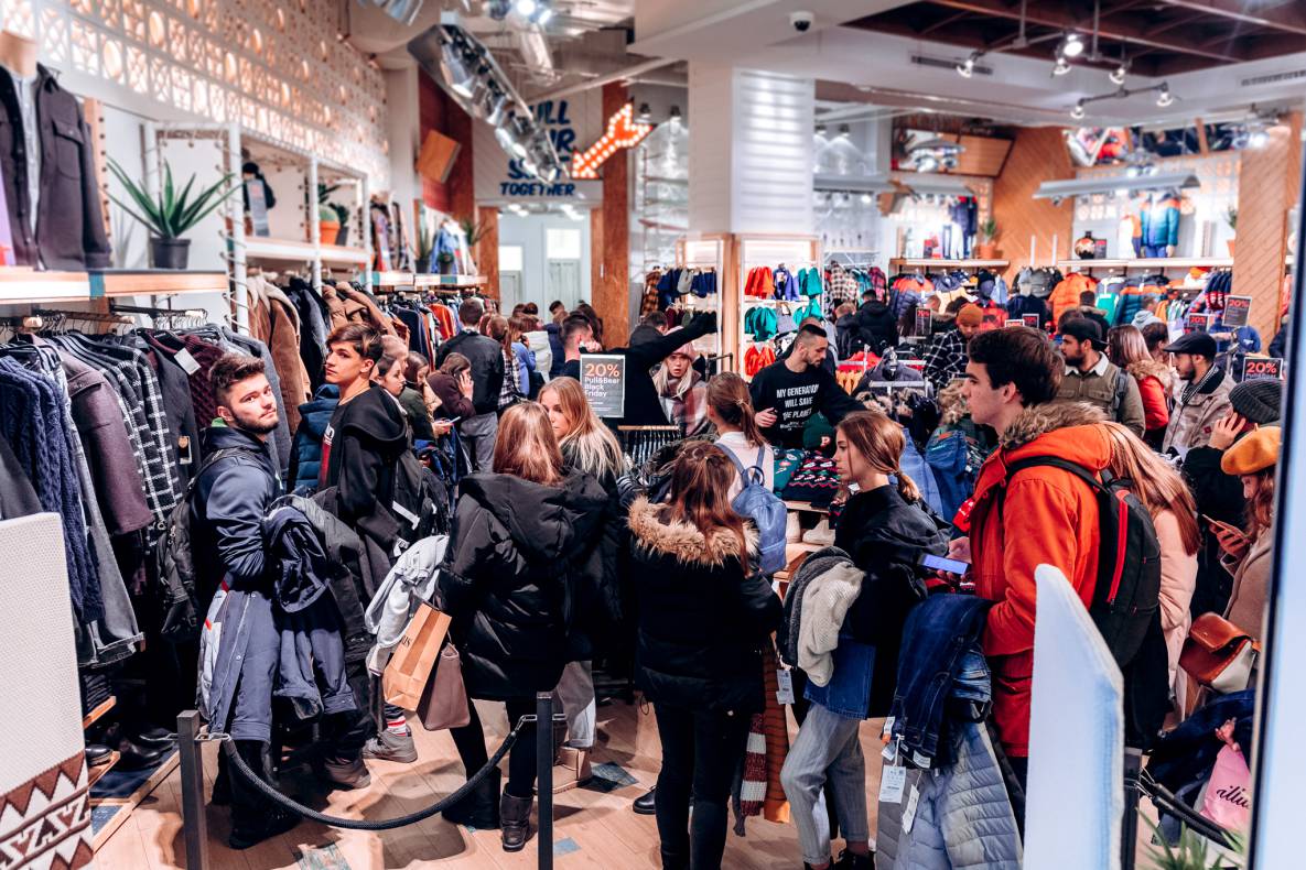 Black Friday image-114