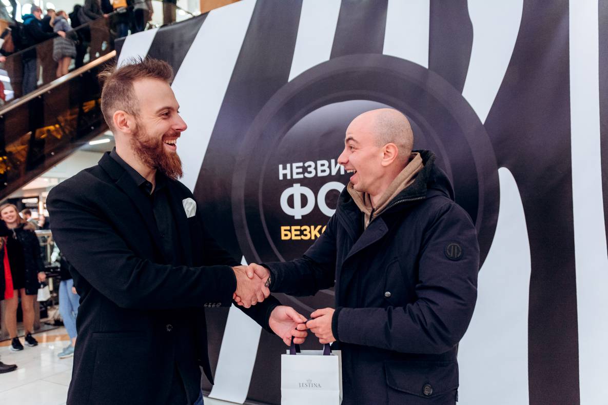 Black Friday image-143