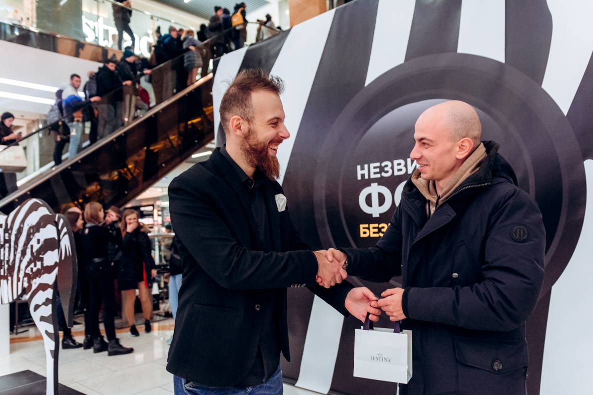 Black Friday image-145