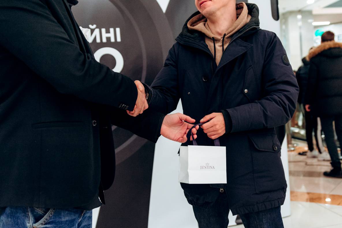 Black Friday image-146