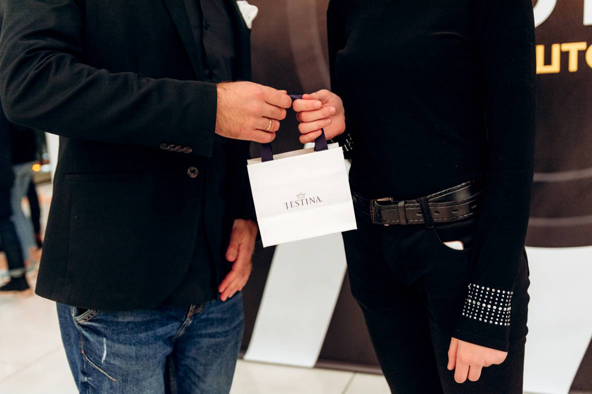 Black Friday image-148