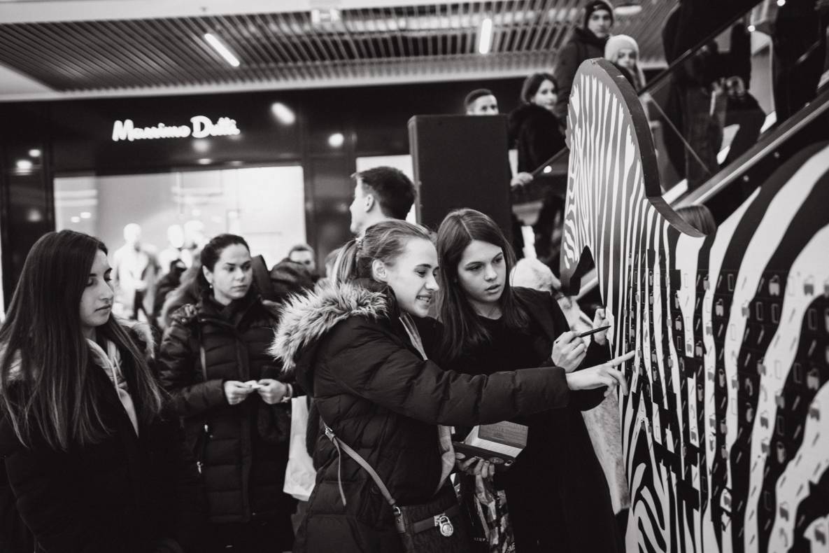 Black Friday image-180