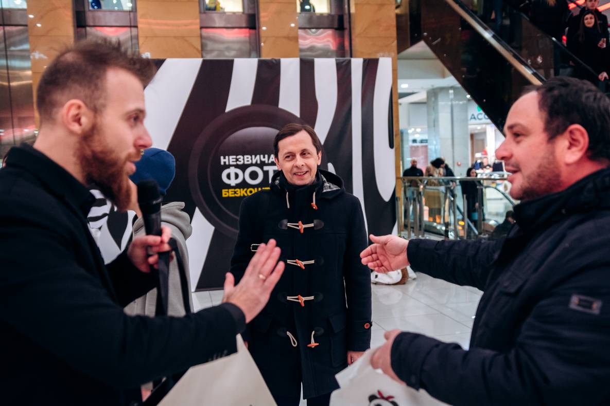 Black Friday image-200