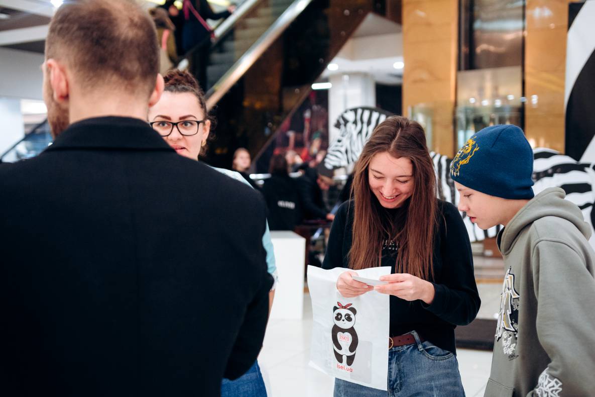 Black Friday image-207