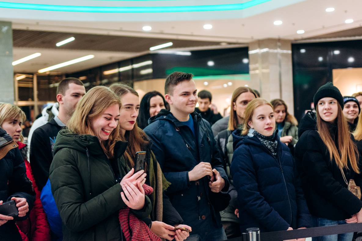 Автограф-сесія с Женею Синельниковим image-23