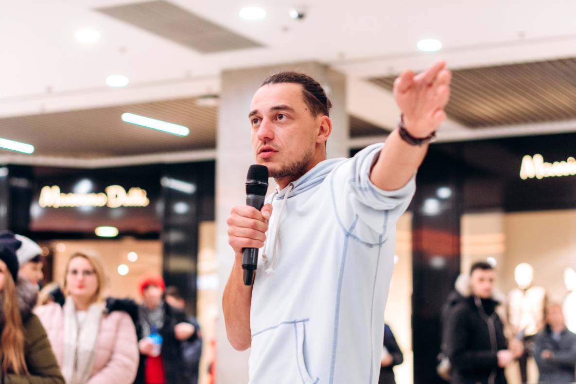 Автограф-сесія с Женею Синельниковим image-33