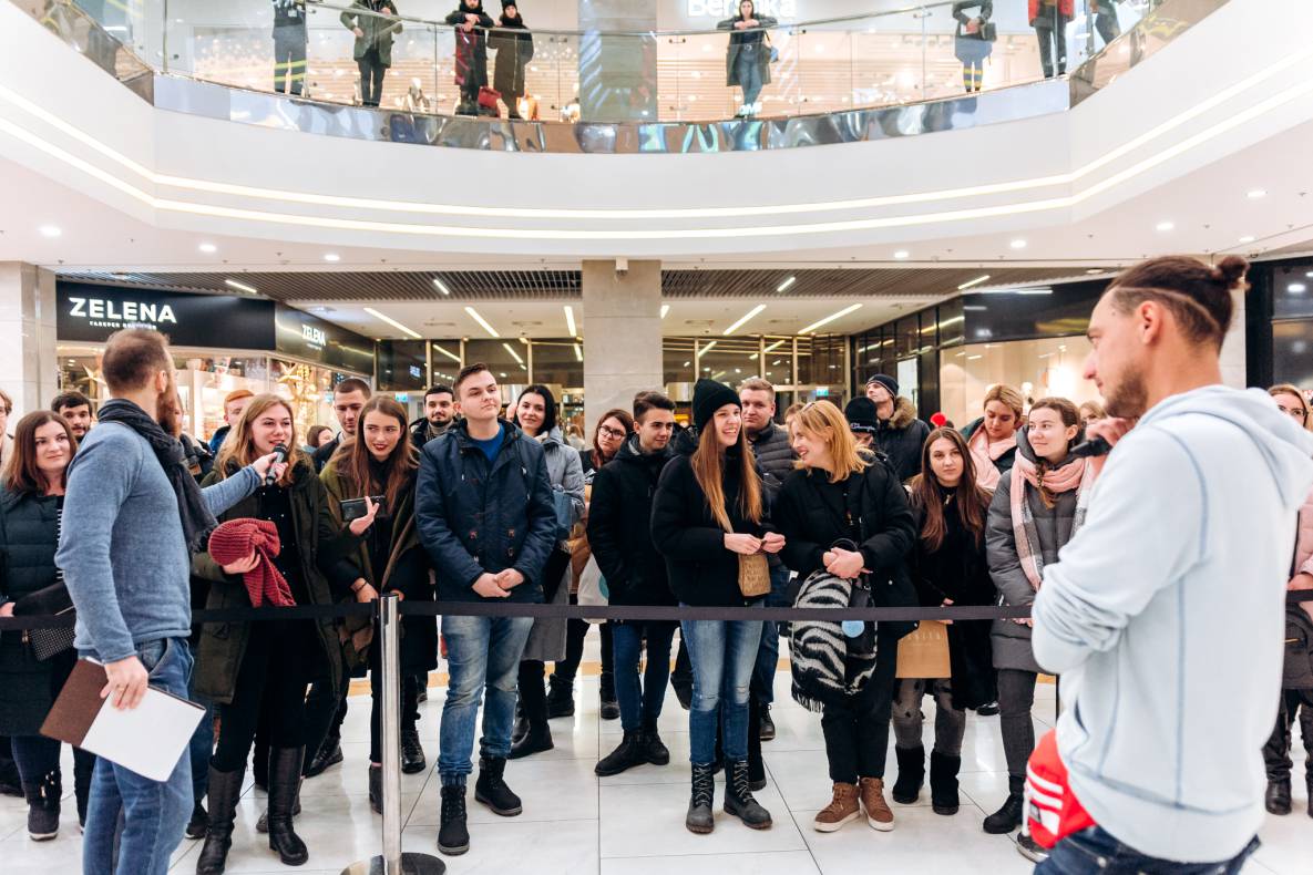 Автограф-сесія с Женею Синельниковим image-39