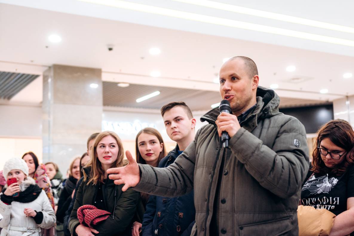 Автограф-сесія с Женею Синельниковим image-46