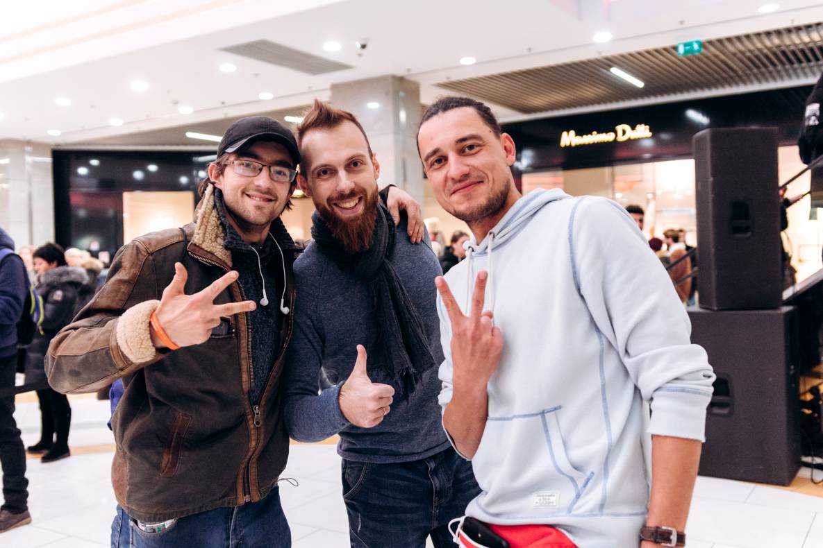 Автограф-сесія с Женею Синельниковим image-61