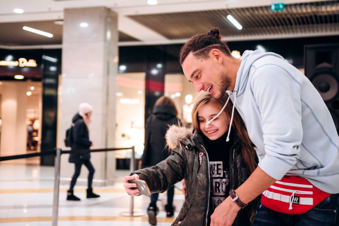 Автограф-сесія с Женею Синельниковим image-120